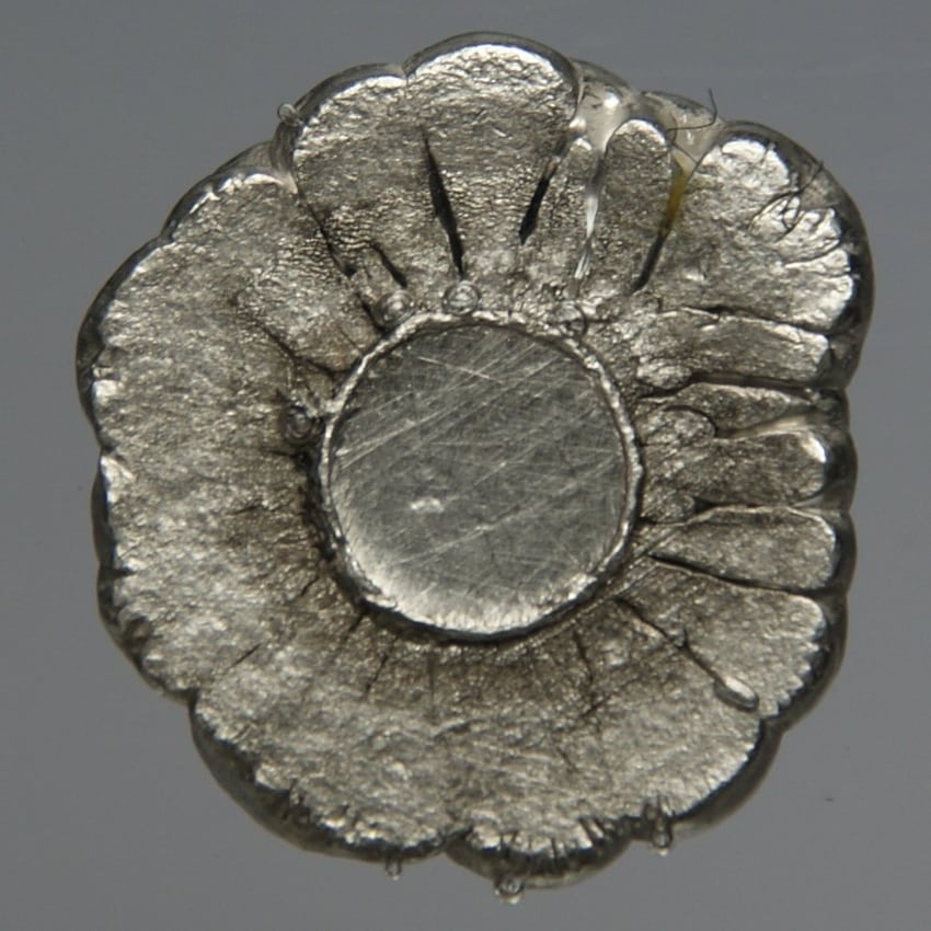 Electrolytic nickel as a material reference, not a finished connector coating certificate.