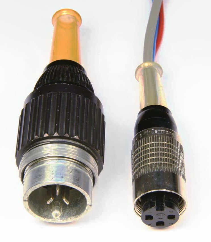 Tuchel circular connectors illustrate differing coupling geometries, not Binder snap-in or ELC products.