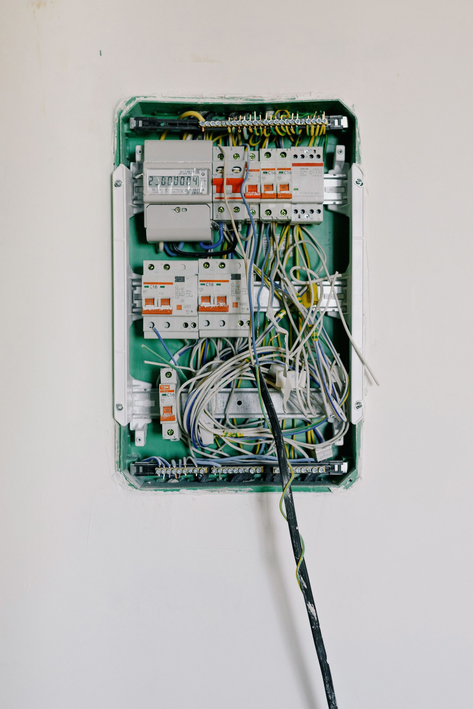 Insulation and routing protection