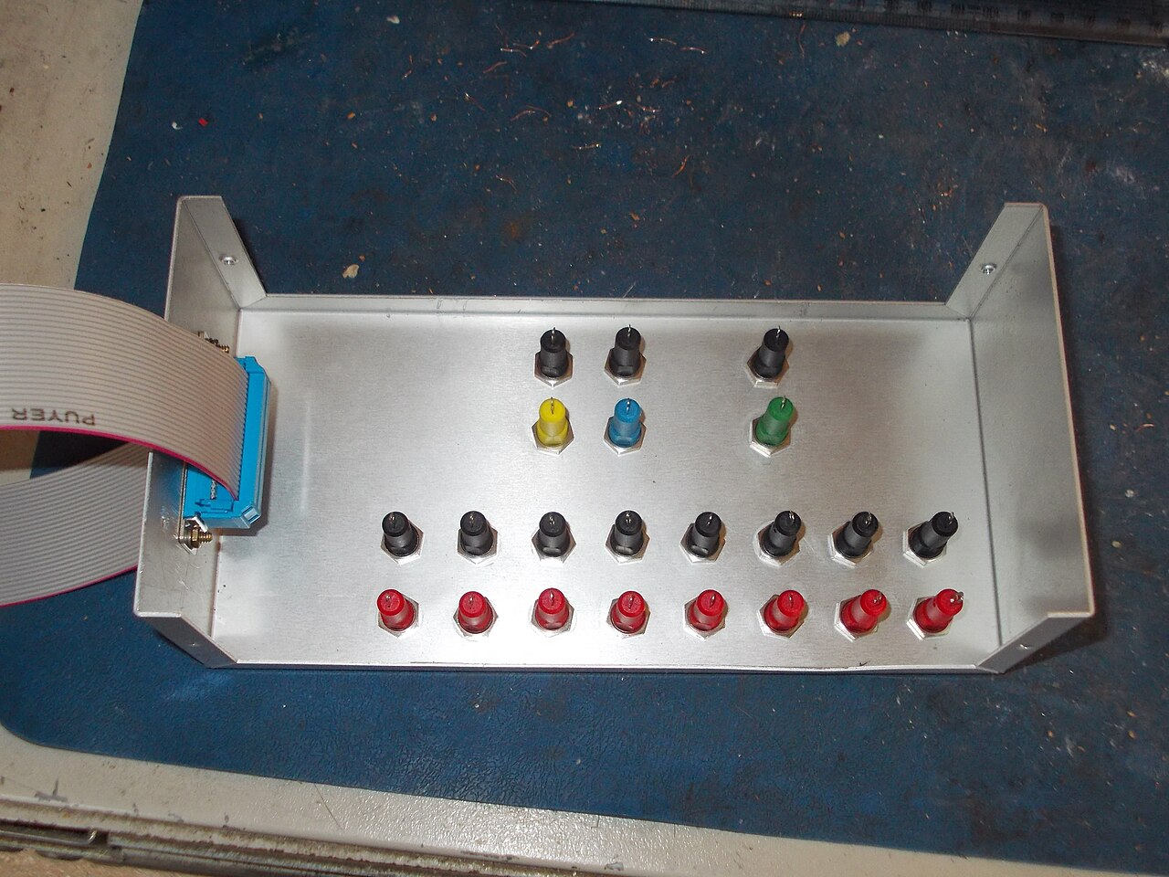 Twisted pairs, shielding and grounding