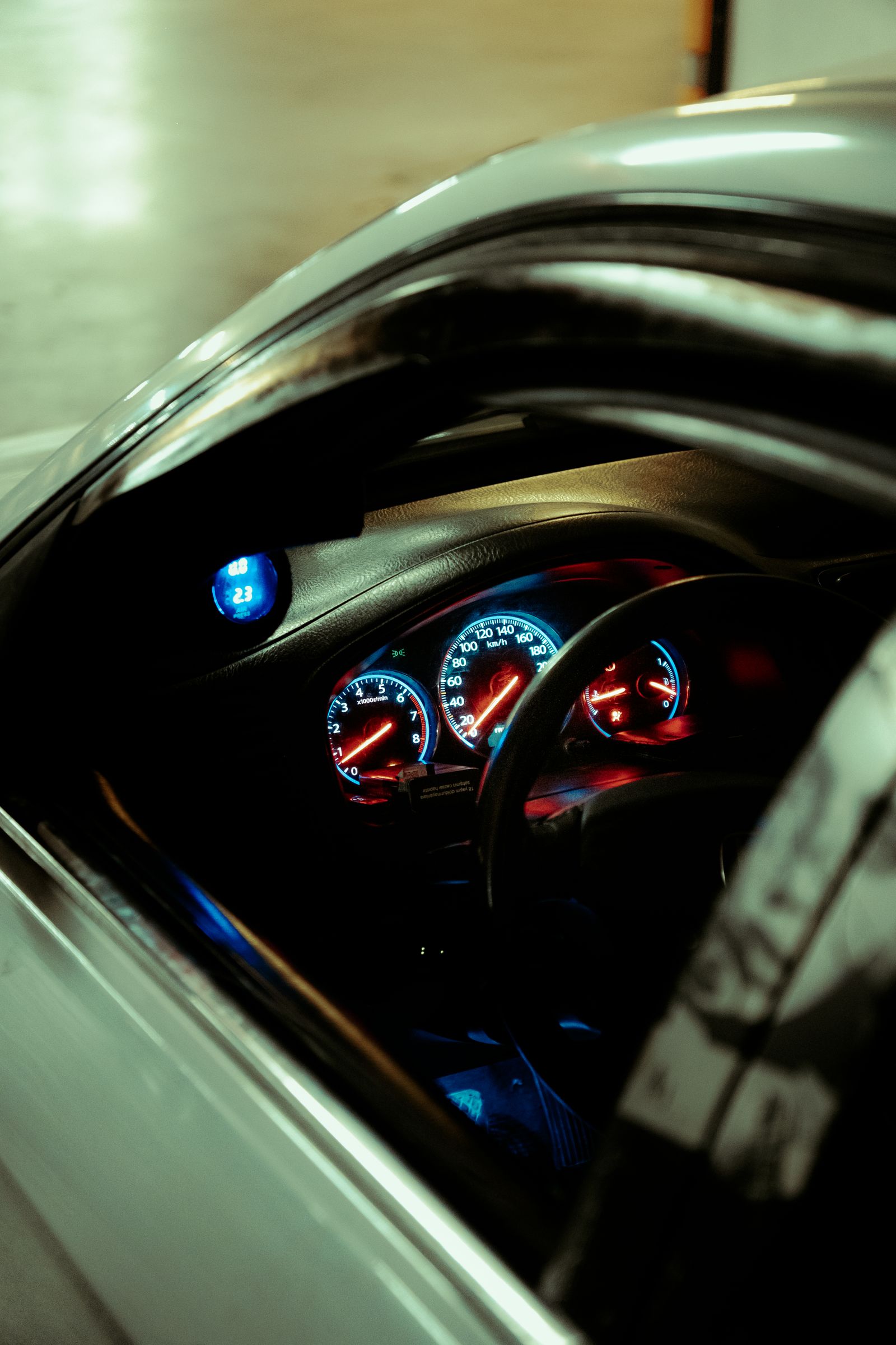 Power and data at the instrument cluster