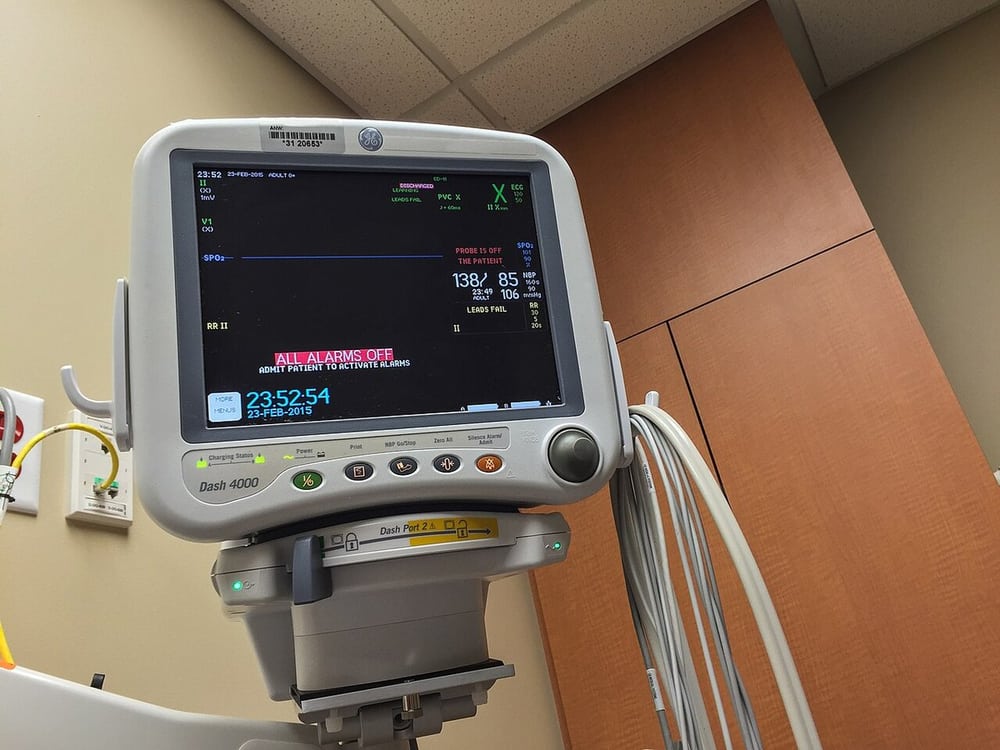 Patient-monitor equipment: internal electronics and accessible patient connections have different duties.