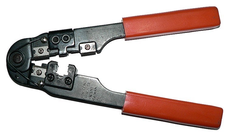 Crimp-tool example; actual terminals require their specified tool and setup.