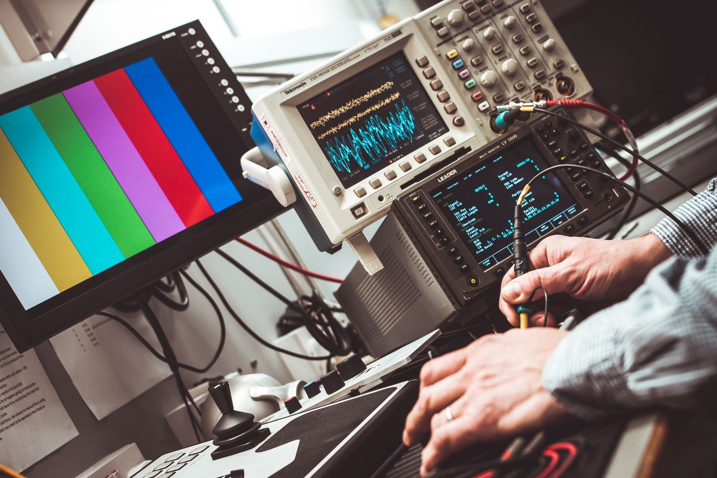 Laboratory and analytical instruments