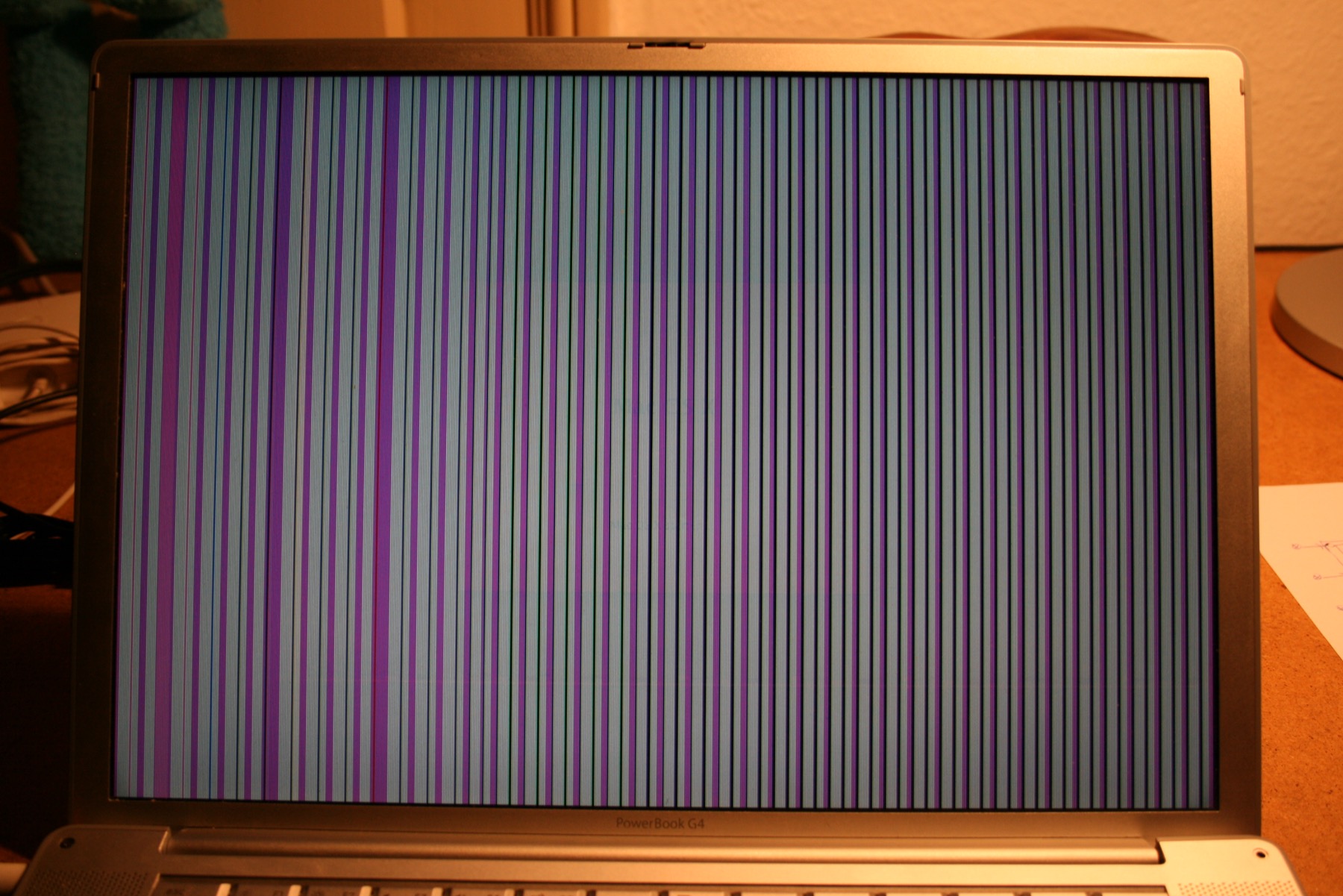 LCD showing vertical colored stripes