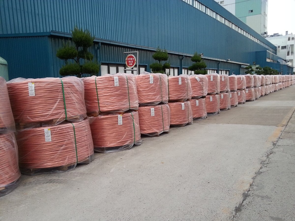 Copper wire-rod production reference: the final conductor and insulation specifications still require definition.