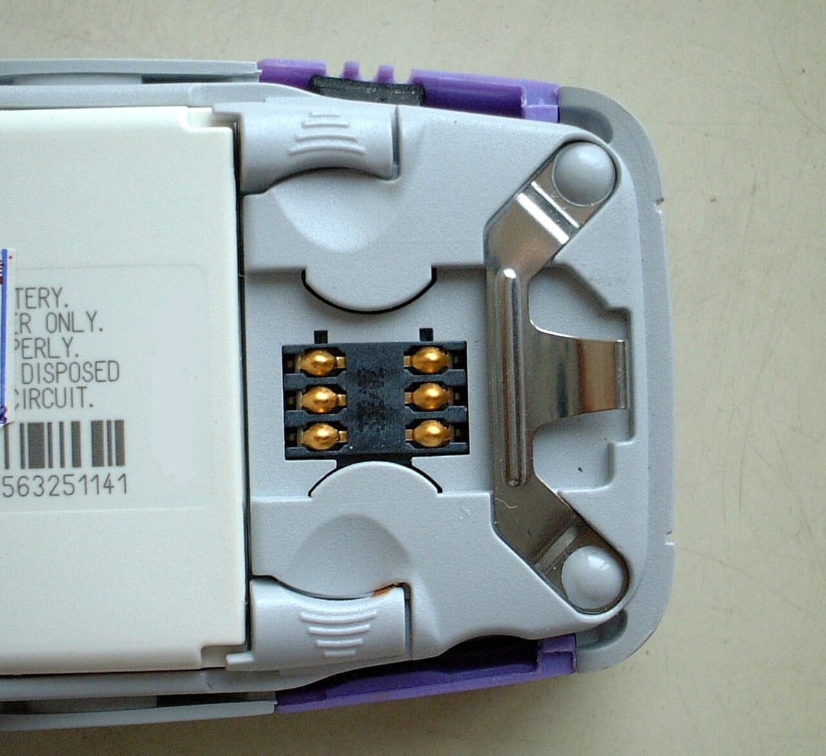 Card-socket reference: access and retention mechanisms are part of the interface requirement.