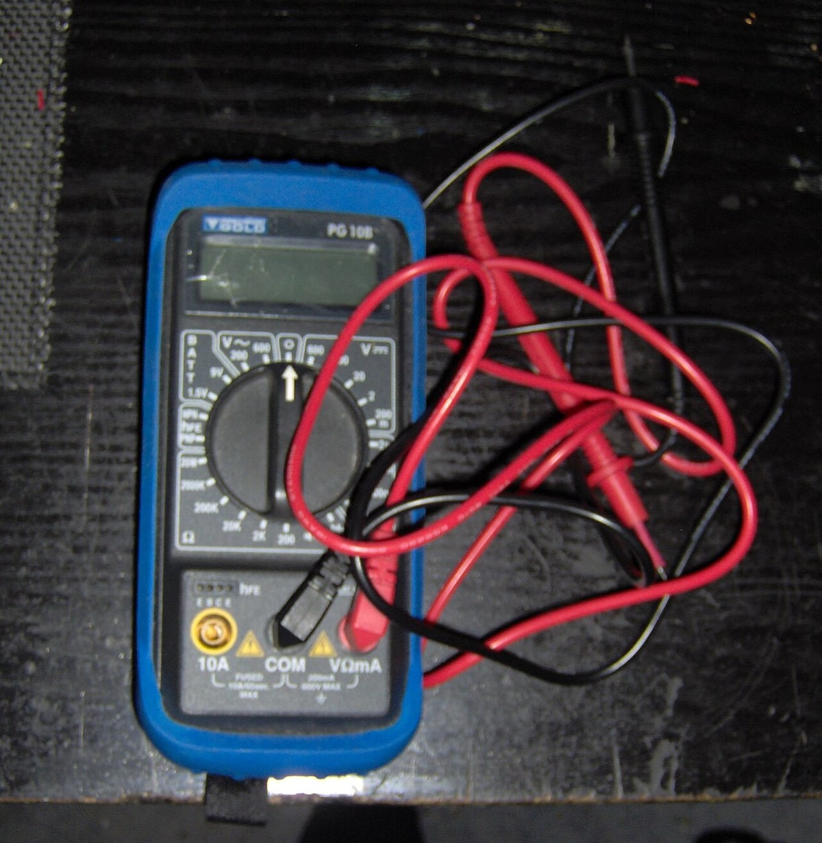 Multimeter reference: continuity is one check, not proof of sealing, retention or high-speed performance.
