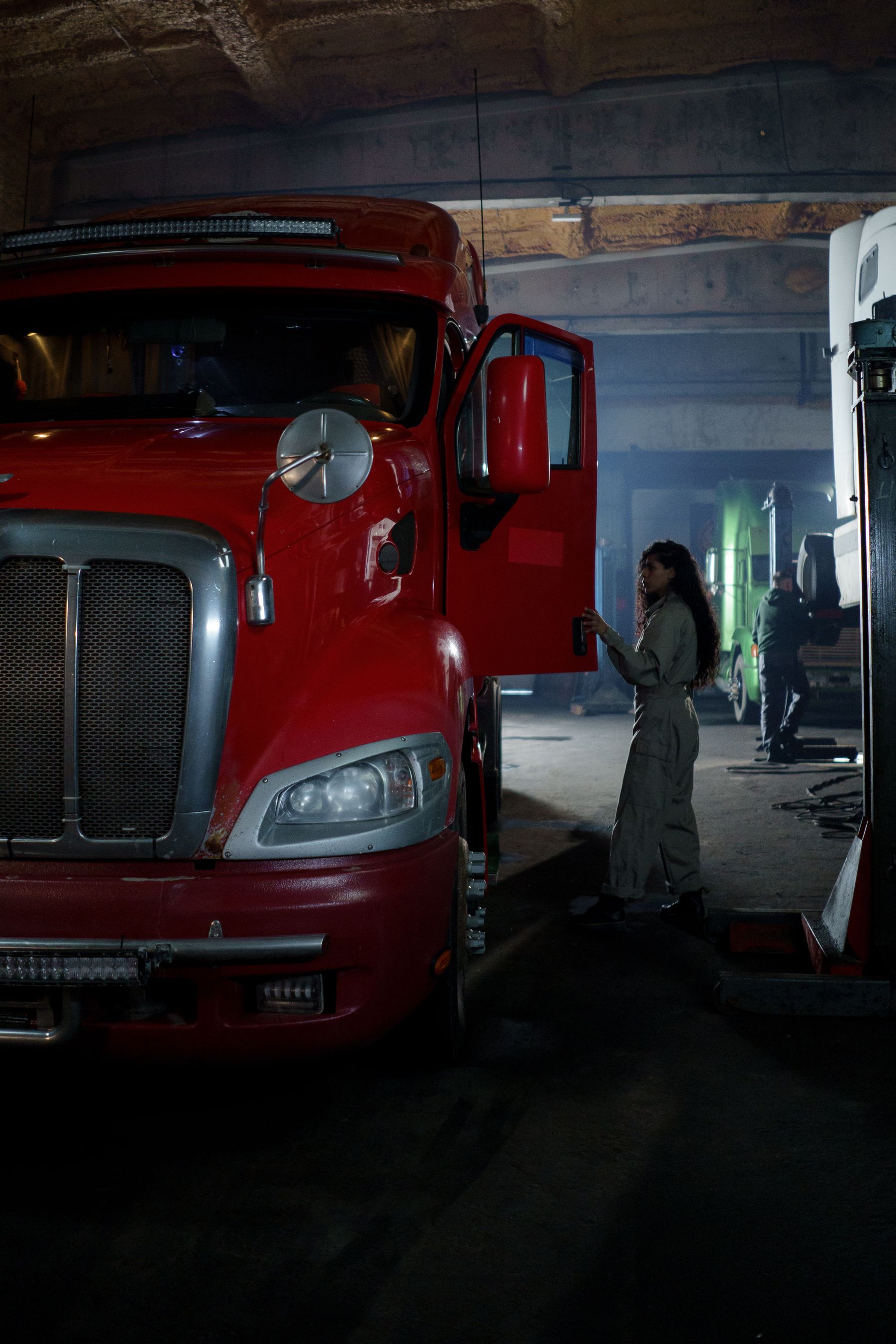 Truck harness engineering and service
