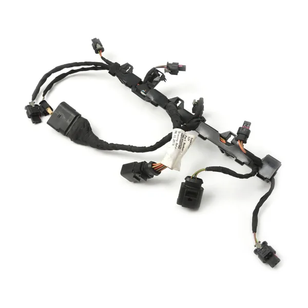 Fuel Injector Clip-Mounted Rail Harness
