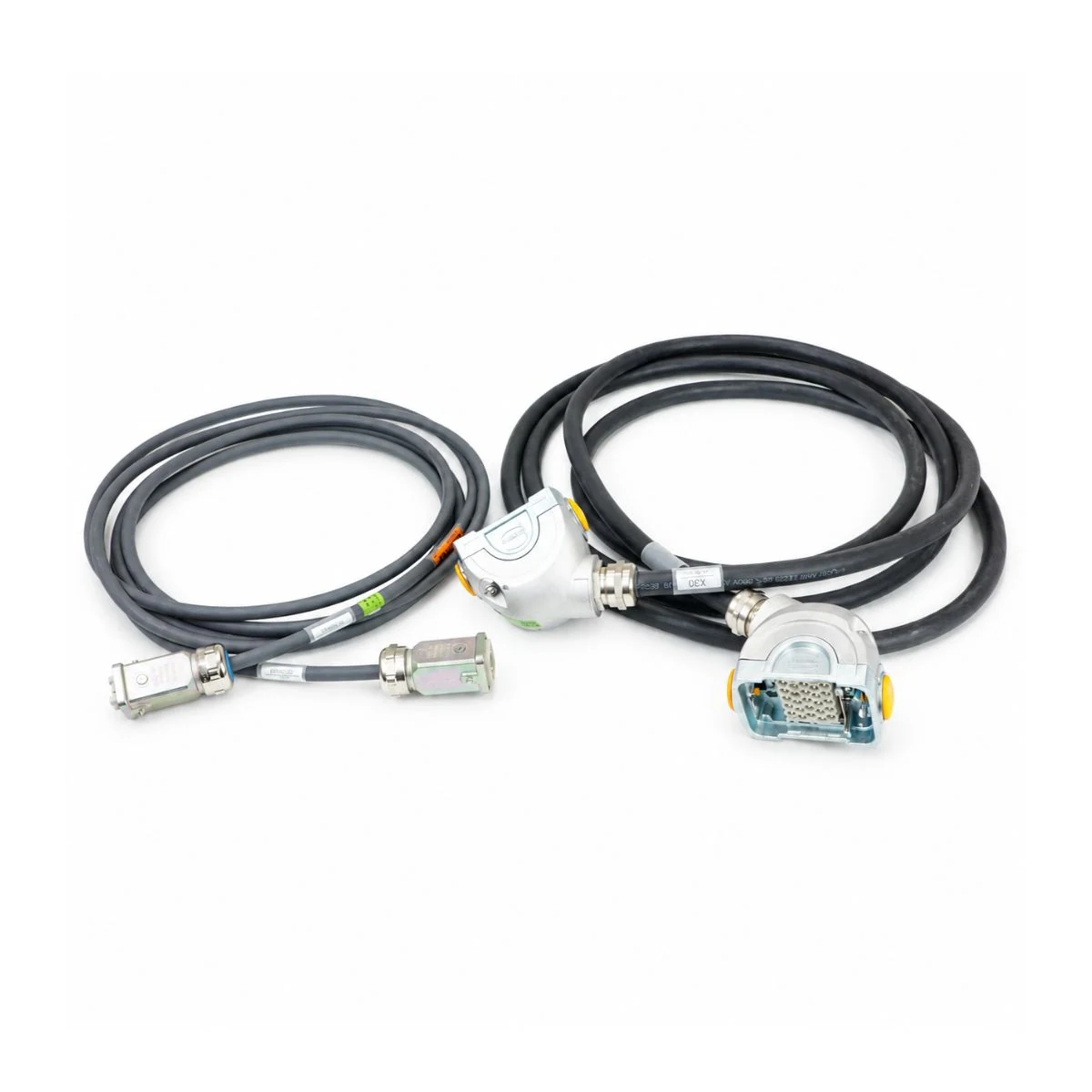 Construction close-up of Robot Power & Data Cable Harness