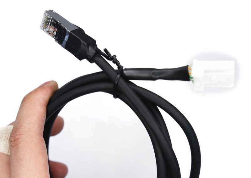 Tesla White Connector